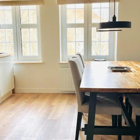 Daire Royal Attic Luxury Old Town *