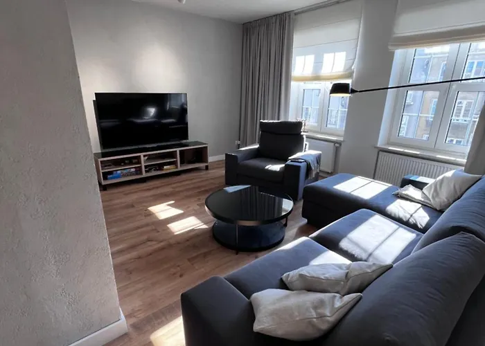 Royal Attic Luxury Old Town *