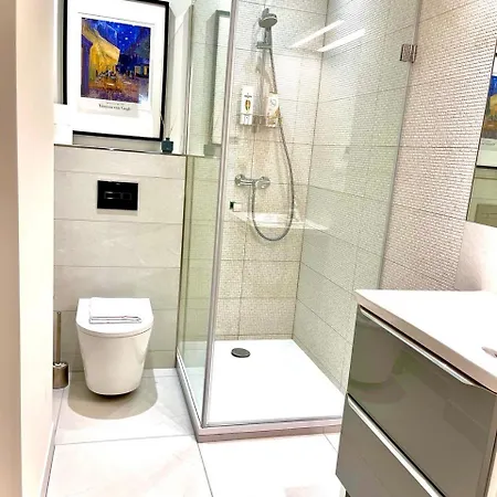 Royal Attic Luxury Old Town Апартаменты Гданьск